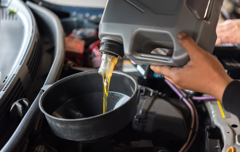 Los errores más comunes al rellenar el aceite del motor